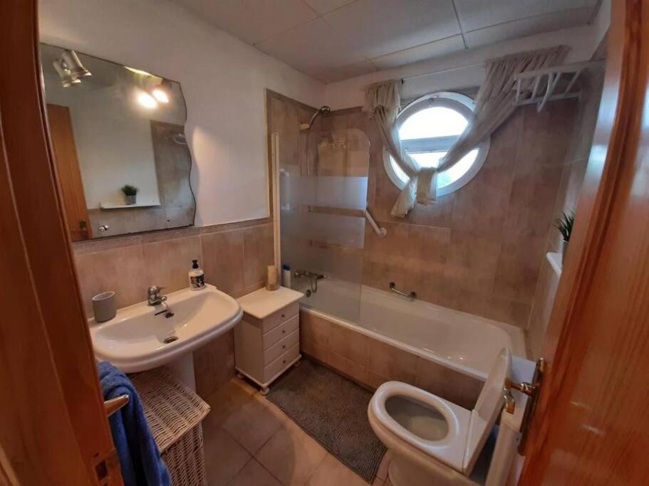 3 Bedroom Home With Amazing Views & Outdoor Spaces Manilva Esterno foto