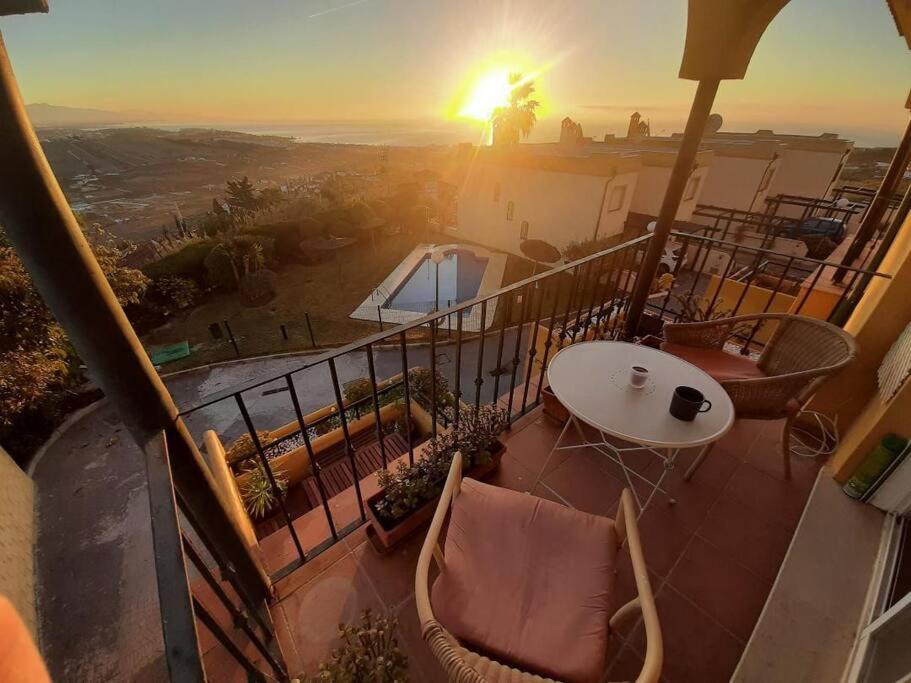 3 Bedroom Home With Amazing Views & Outdoor Spaces Manilva Esterno foto