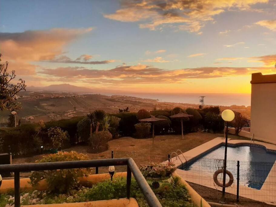 3 Bedroom Home With Amazing Views & Outdoor Spaces Manilva Esterno foto